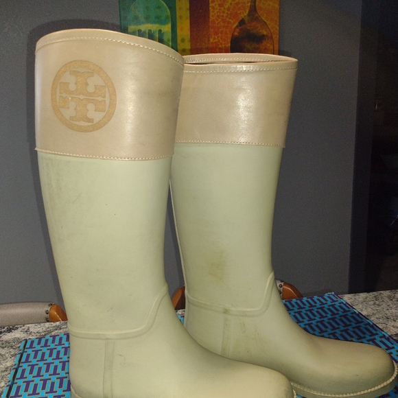 Tory Burch rain boots - Picture 8 of 8